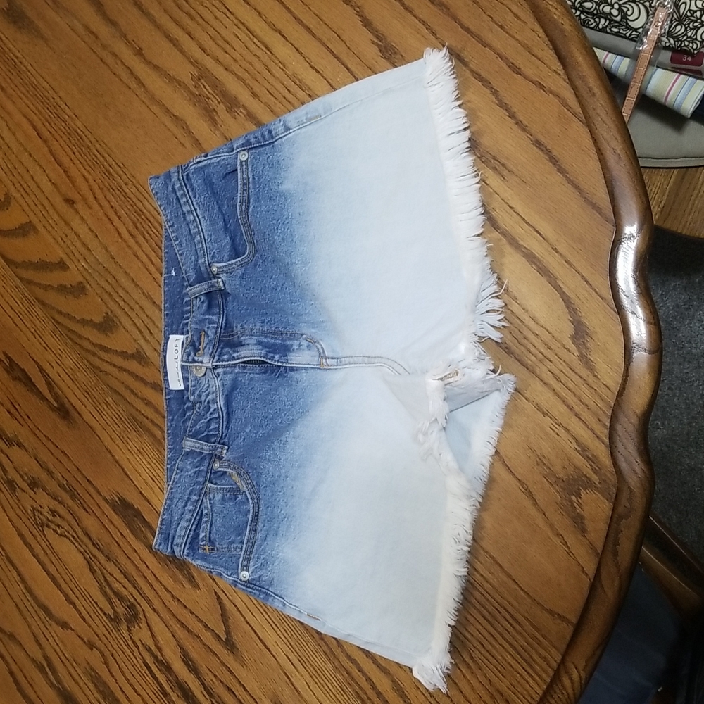 Loft Shorts